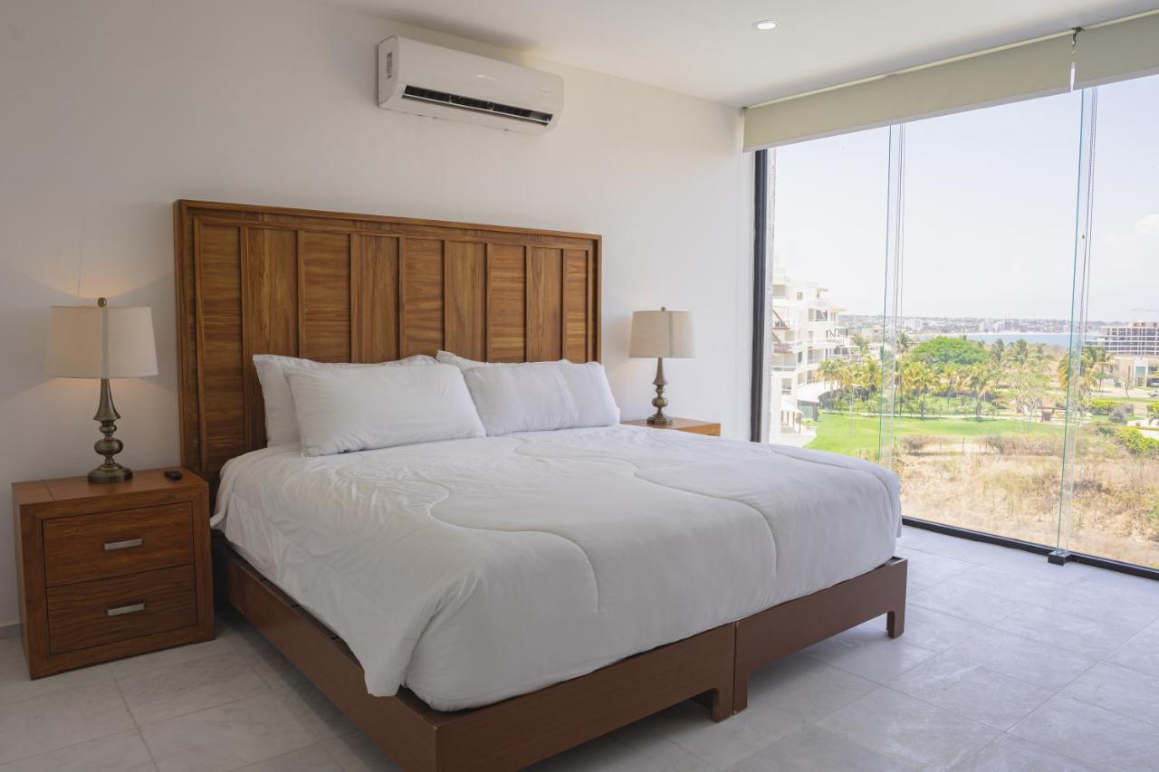 B Nayar Family Luxury Suites & Villas Residences La Cruz de Huanacaxtle Eksteriør bilde