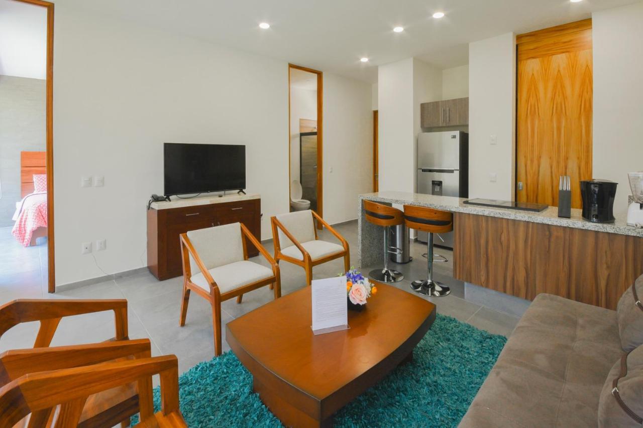 B Nayar Family Luxury Suites & Villas Residences La Cruz de Huanacaxtle Eksteriør bilde